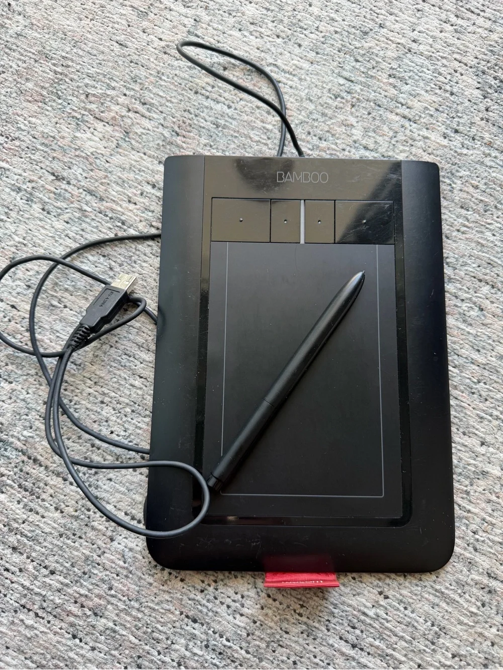 BAMBOO Black Graphics Drawing Tablet with Pen and USB
